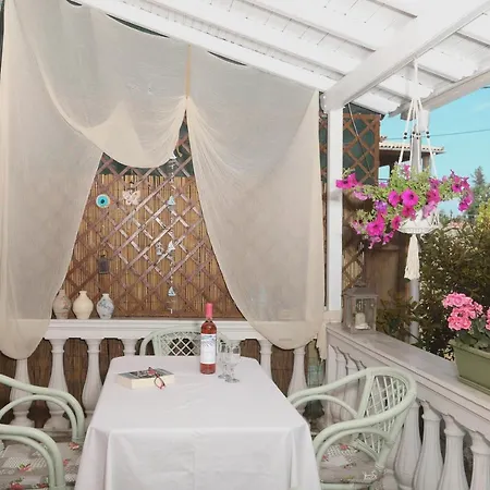 Tatil Evi Olive Tree *